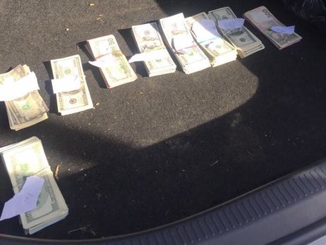 Во Львовской области на взятке задержали чиновника Госфискальной службы, который должен был бороться с коррупцией – Луценко