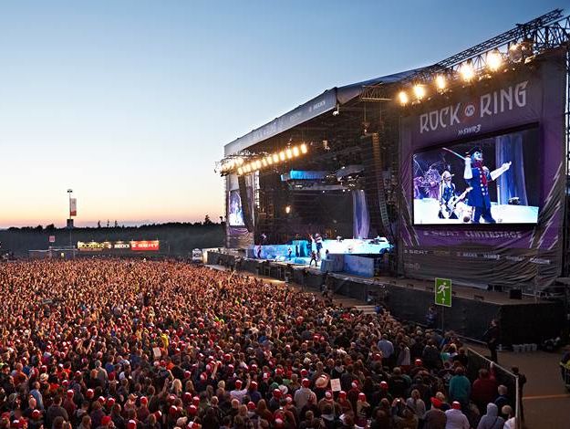 ﻿У Німеччині через загрозу теракту припинили музичний фестиваль 