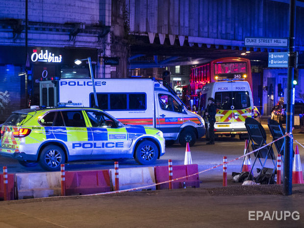 В результате наезда фургона на Лондонском мосту пострадали до 20 человек – СМИ