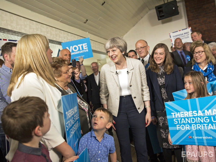 ﻿Консервативна партія Великобританії відстрочила виборчу кампанію через теракт у Лондоні