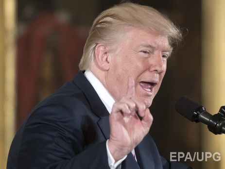 Трамп назвал свой указ об ограничении въезда в США мусульманам 