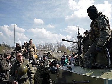 Тымчук: Неизвестные обстреляли украинских десантников