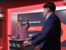 Телеведущий Вересень выгнал нардепа от БПП Винника из прямого эфира. Видео