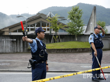 В Японии автобус столкнулся с легковым автомобилем, пострадали 45 человек