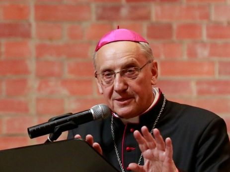 Глава белорусских католиков раскритиковал слова писательницы Алексиевич о возможном межконфессиональном конфликте в Беларуси