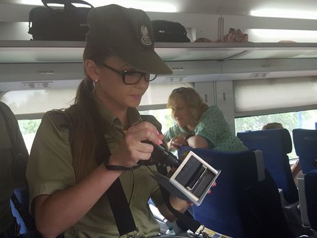 Журналистка Бердинских: Безвиз прекрасен! Польские пограничники проверяли только паспорта. Проверка занимает 30 секунд