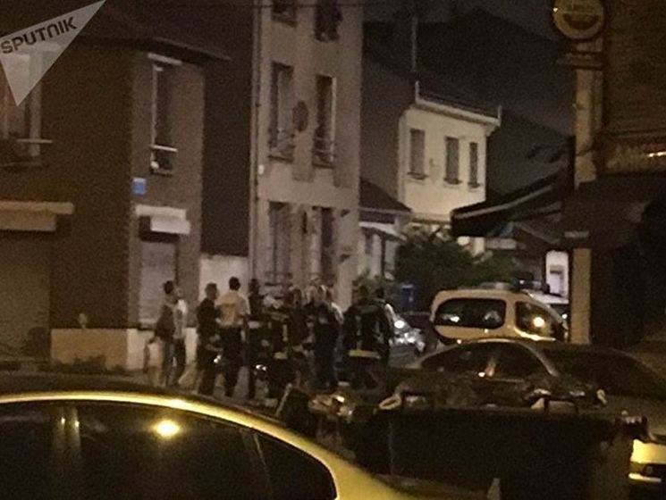 ﻿У Парижі через кинутий у ресторан "коктейль Молотова" постраждало 12 осіб