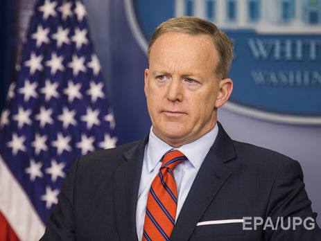 Соединенные Штаты осуждают задержания сотен мирных демонстрантов в России – Спайсер