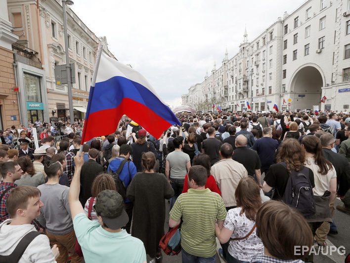 ﻿"Раз, два, три – Путіне, іди!" На акціях протесту в Росії вимагали відставки президента. Відео