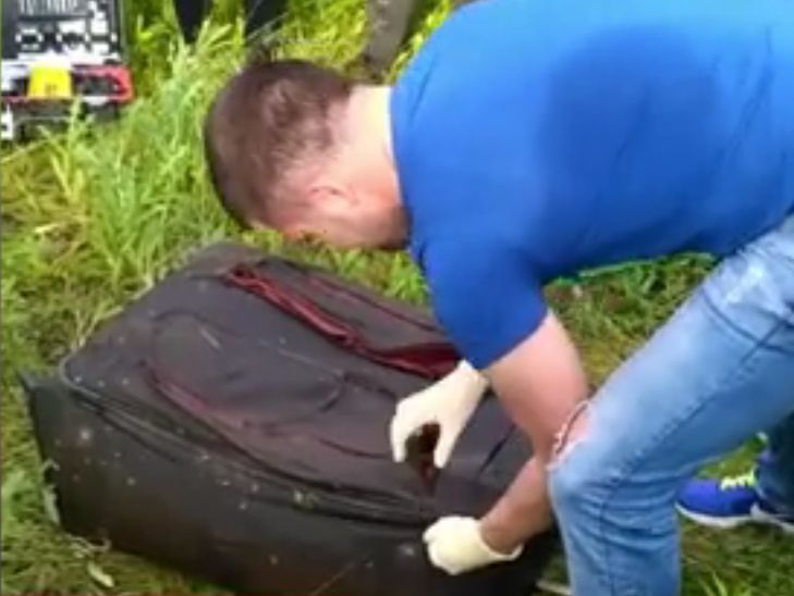 ﻿В Івано-Франківській області в озері виявили валізу з тілом іноземної студентки всередині