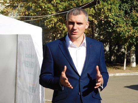 Мэр Николаева убежал от полицейских через окно