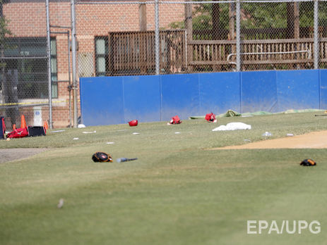 Стрелявший на бейсбольном поле в Вирджинии произвел до 100 выстрелов 