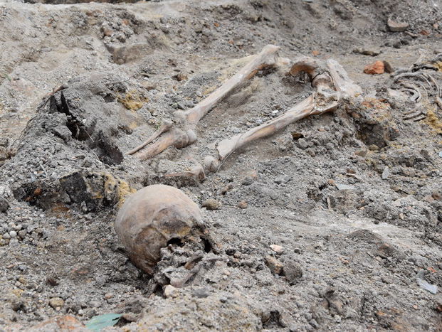 ﻿У Луцьку завершили розкопки поховання жертв НКВС