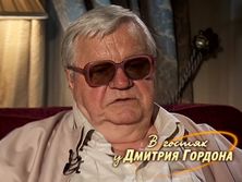 Юрий Мажуга: Помню, как вешали немцев на Майдане. Они висели пару дней, и мы детально их осматривали