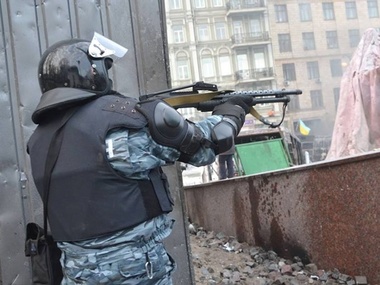 Суд арестовал командира "Беркута" по подозрению в расстреле активистов Евромайдана