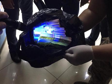 Начальника управления Госгеокадастра задержали в Луганской области на взятке в 1,2 млн грн – Аваков