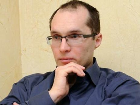 Бутусов: В воюющей стране прикрываться неприкосновенностью для народных депутатов – это просто стыдно