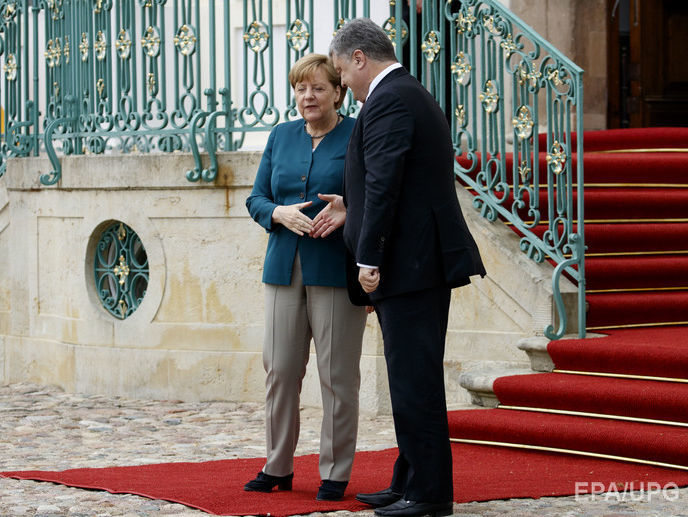 ﻿Порошенко зустрічається у Брюсселі з Меркель