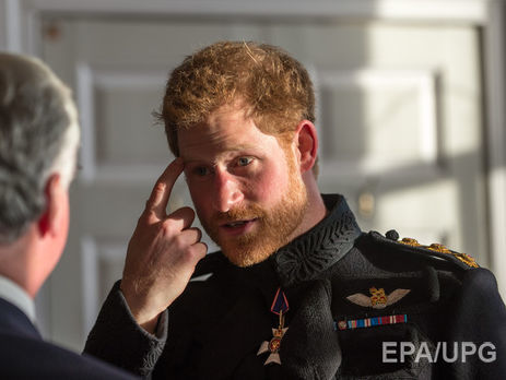 ﻿Принц Гаррі заявив, що в королівській родині ніхто не хотів би стати монархом