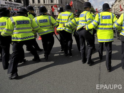 В Лондоне в ходе акции против жестокости полиции пострадало шестеро правоохранителей