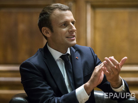 ﻿Макрон: Ми налаштовані продовжувати мінський процес і підтримуємо ідею подальших переговорів у нормандському форматі