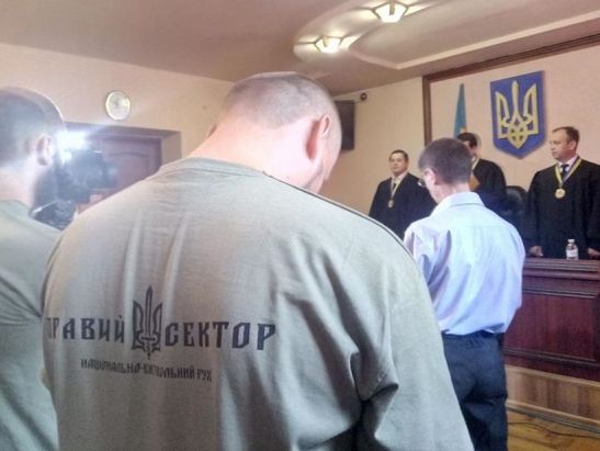 ﻿Суд зняв обвинувачення з бійців "Правого сектору" у справі про стрілянину в Мукачеві