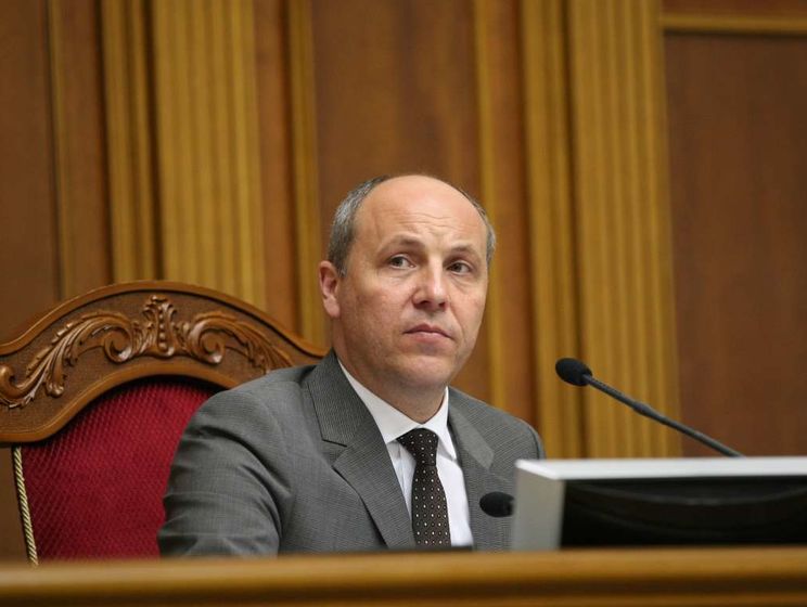 Парубий рассчитывает, что ВР рассмотрит законопроект о реинтеграции Донбасса на следующей пленарной неделе