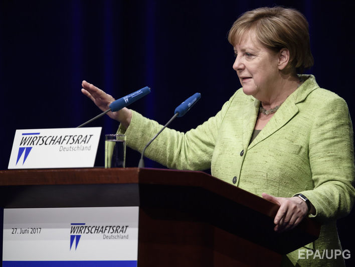 ﻿Меркель запропонувала відновити переговори про зону вільної торгівлі між ЄС і США