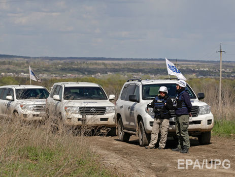 Наблюдатели ОБСЕ эвакуировали свой полевой офис в Попасной из-за обстрела боевиков