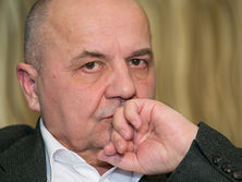 Суворов: Я бы посчитал смерть от руки убийцы из Кремля счастьем. Ибо это было бы доказательством того, что я прав и они боятся моих книг