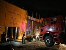 В Тбилиси произошел пожар на одном из крупнейших рынков. Фоторепортаж