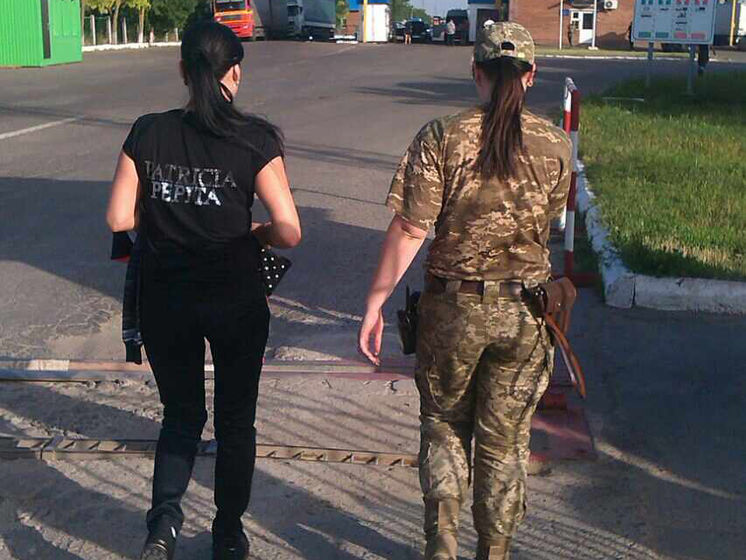 ﻿Молдова передала Україні жінку, яка воювала на боці бойовиків "ЛНР"
