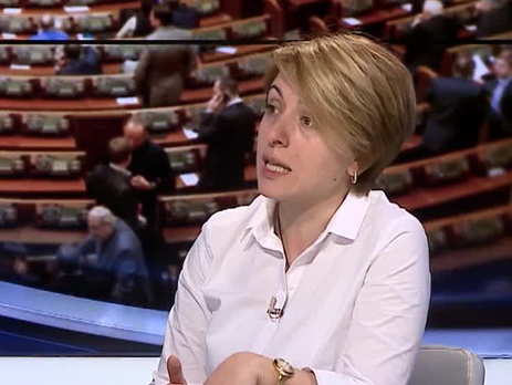 Глава Антикоррупционной инициативы ЕС: Чиновники в Украине должны быть наказаны за ложную информацию в электронных декларациях