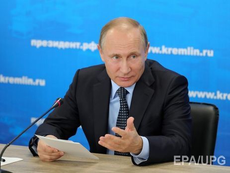 Путин выступает за свободный доступ к интернету, но 