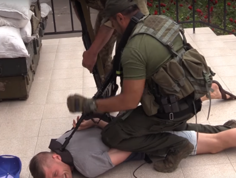 В Кривом Роге во время военных учений оператор местного СМИ получил огнестрельное ранение, у него поврежден спинной мозг