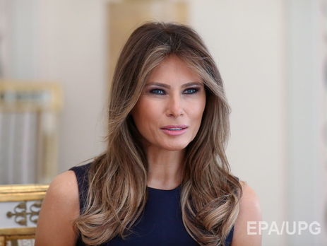 ﻿Протести в Гамбурзі: Меланія Трамп не може вийти з готелю, заблокованого мітингувальниками