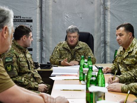 ﻿Порошенко підписав указ про призов на строкову службу до Нацгвардії у 2017 році