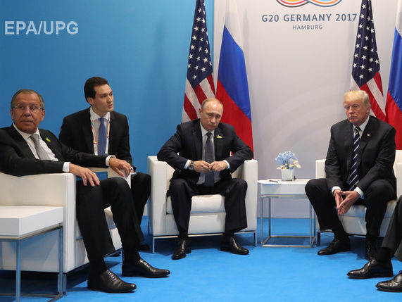 По словам Лаврова, Трамп принял уверения Путина о непричастности руководства РФ к вмешательству в американские выборы