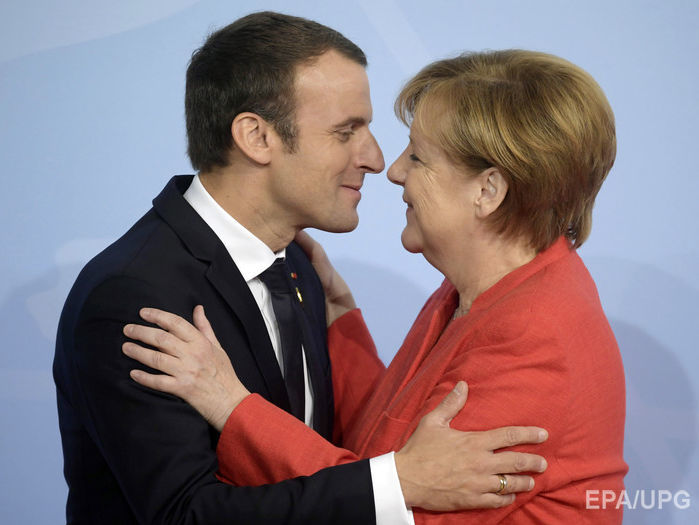 ﻿Меркель зустріла лідерів G20: Трампу й Путіну – рукостискання, Трюдо й Макрону – поцілунок. Відео