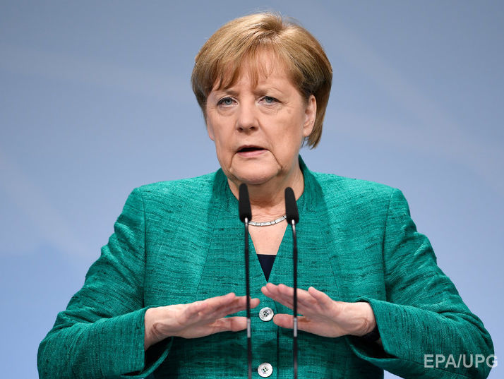 Меркель заявила о необходимости продолжения переговоров по Донбассу в нормандском формате