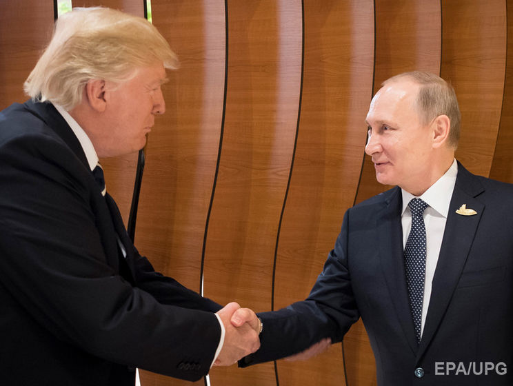 ﻿Рукостискання Трампа й Путіна порівняли з епізодом з "Карткового будиночка"