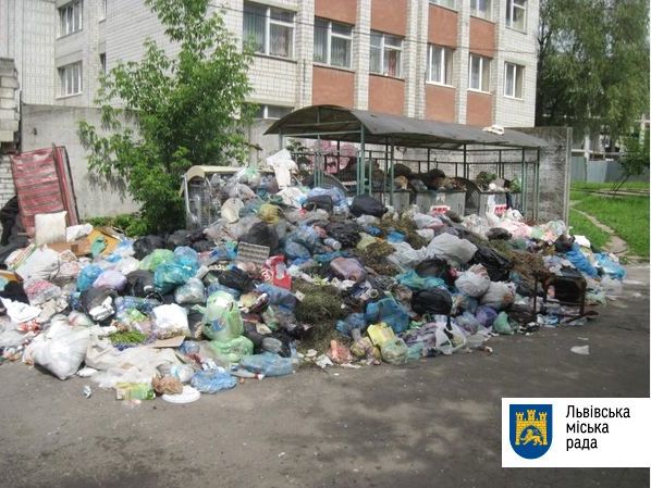 ﻿Львів перерахував Львівській ОДА 25 млн грн, але 5070 тонн сміття досі не вивезли – міськрада