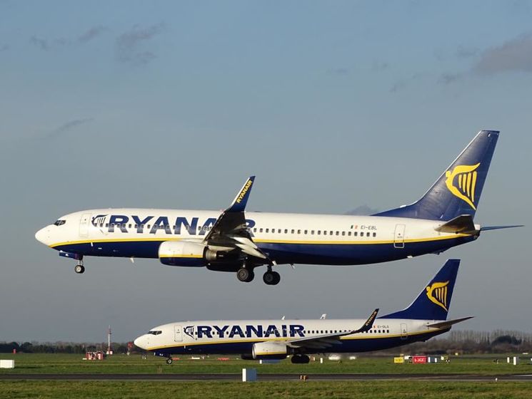 Ryanair отменяет полеты в Украину 