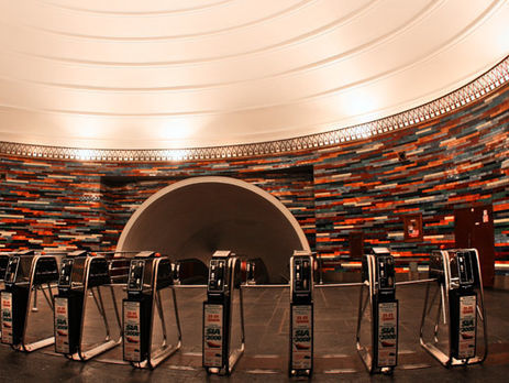 В киевском метро заявили, что с 15 июля будут выдавать по одному жетону на руки