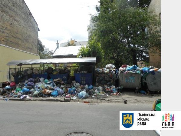﻿У Львові залишається 4,6 тис. тонн невивезеного сміття – міськрада