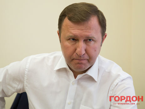 Экс-глава таможни Макаренко: Если на границе дается $100 взятки, 15 получает таможенник, остальные 85 распределяются 