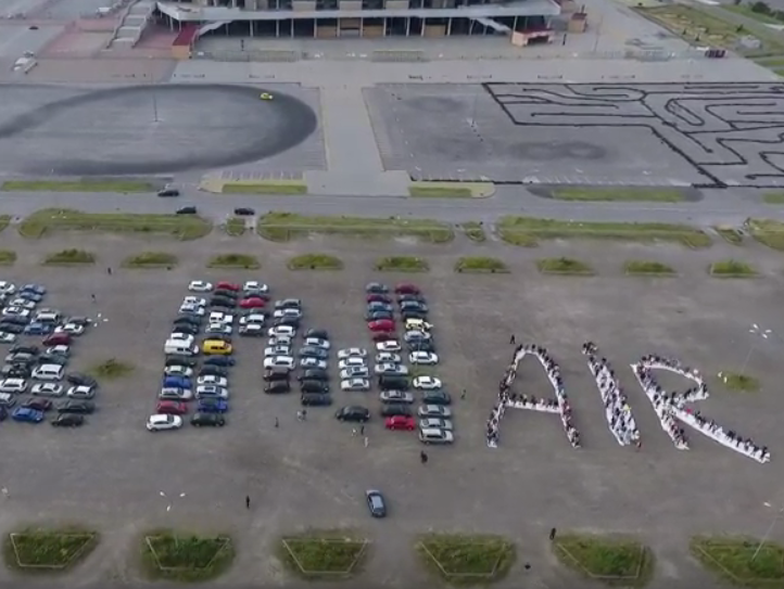 ﻿У Львові відбувся автомобільний флешмоб "Зберегти Ryanair". Відео