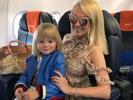 Сын Рудковской и Плющенко занимается фигурным катанием