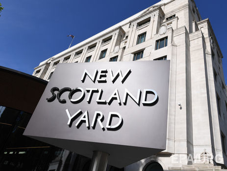 ﻿У Лондоні п'ятьох водіїв мопедів облили кислотою – поліція