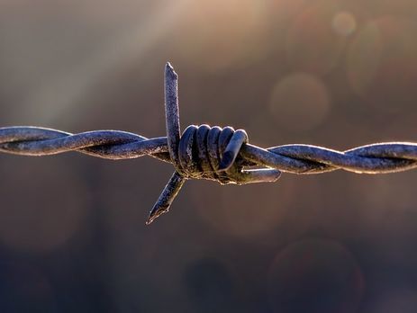 На оккупированном Донбассе тысячи людей принудительно работают в лагерях – СМИ